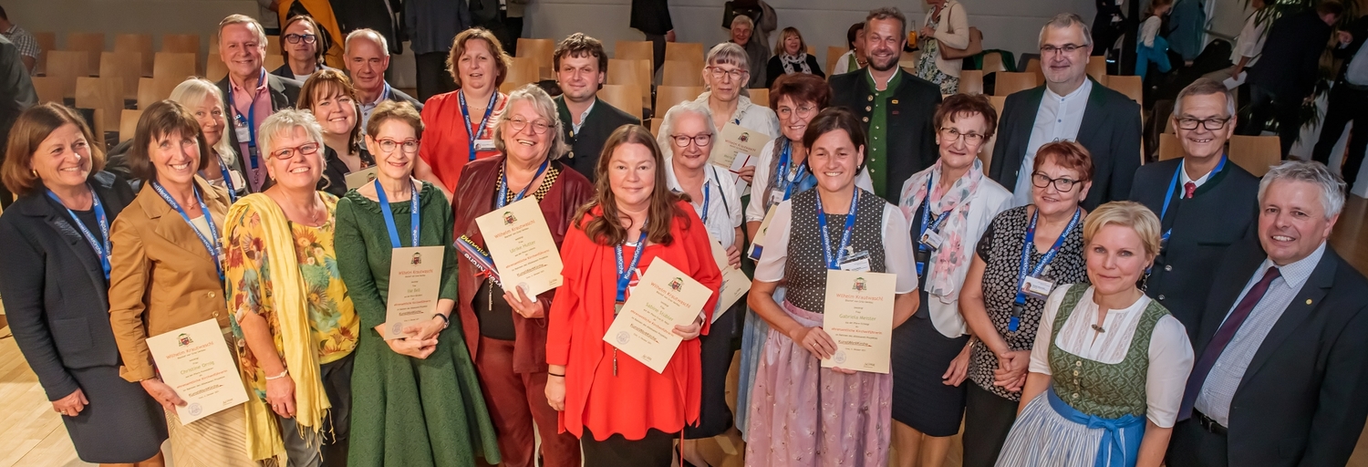 SONNTAGSBLATT, Gerd Neuhold