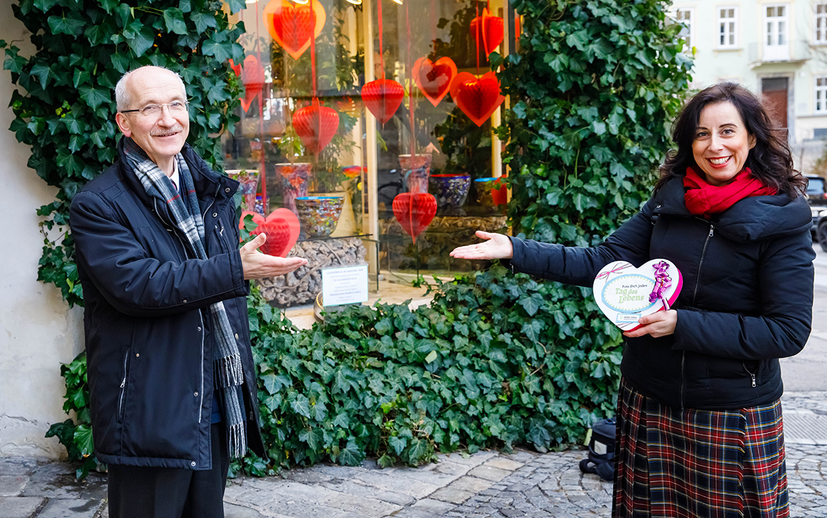 Der Priester Anton Novinscak anlässlich des Valentinstags im Gespräch mit der Theologin Margit Huber von der „aktion leben“ über die Liebe.